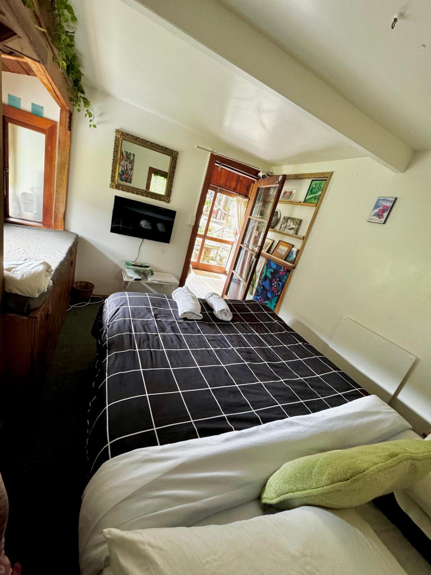 Waiheke Island Guesthouse Ostend Extérieur photo